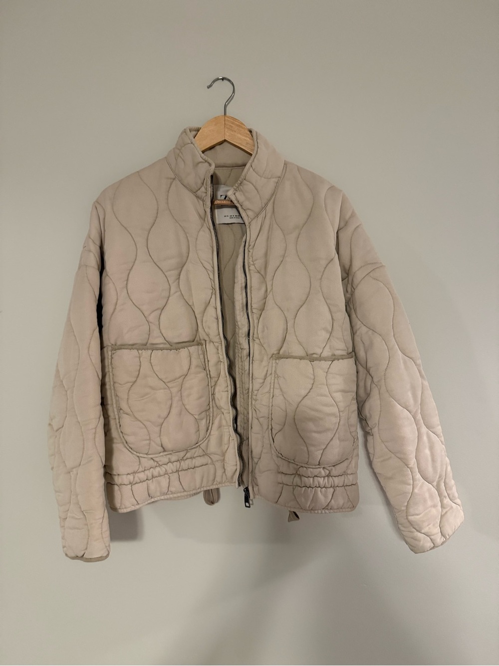 Zara Quilted Puffer Jacket in Light Beige